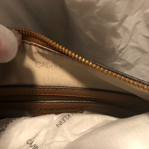 Calvin Klein Caramel Deandra Crossbody Bag - Picture 9 of 10